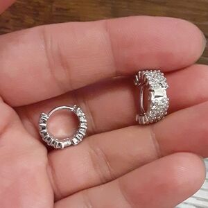 Super shiny and cute earrings